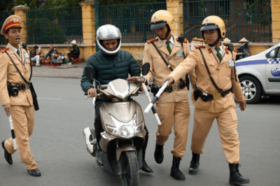 Vi ph;:ạm giao thông chỉ 2 giờ sau thông báo gửi tận cửa, không thể không nộp p:h;ạt