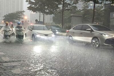 Trong 2 giờ tới, Miền Bắc mưa to nhất lịch sử có khả năng xảy ra l/ốc, s/ét,  gió g/iật m.ạnh… Người dân đặc biệt lưu ý