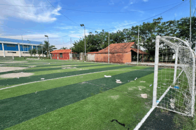 Nỗi đau không cất thành lời, chỉ là đi đá bóng thôi mà…